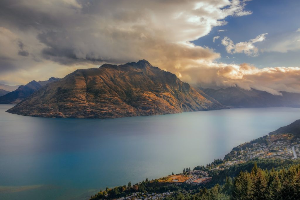 Queenstown For The Adventure Seekers Adrenaline Pumping Activities Transfercar